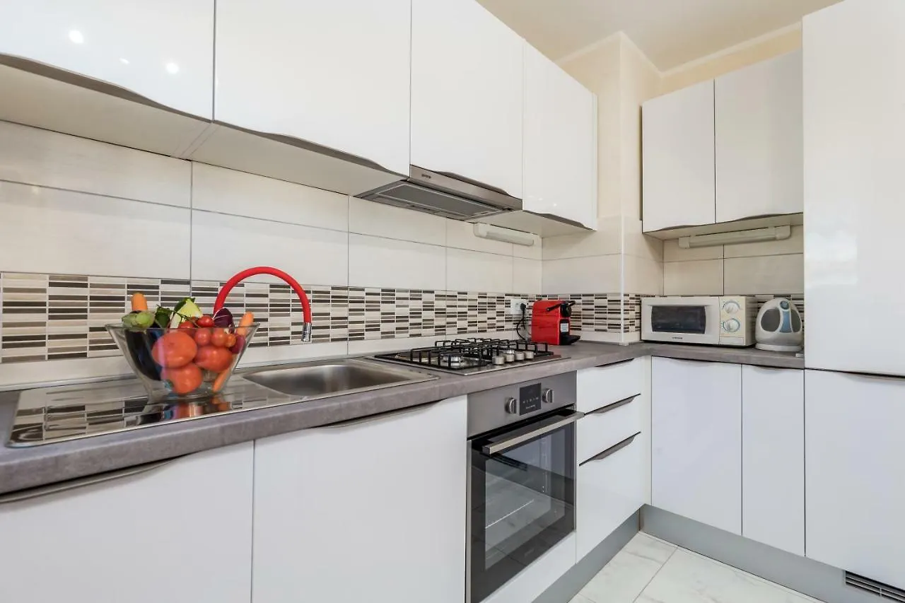 Orchidea Apartment Rijeka 0*,